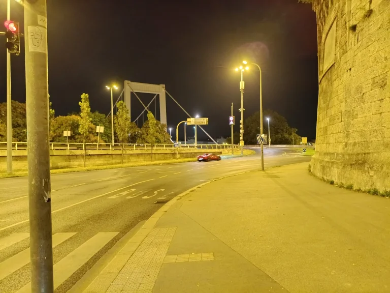 Prueba 7 del teléfono inteligente Poco M5 Pro 63G