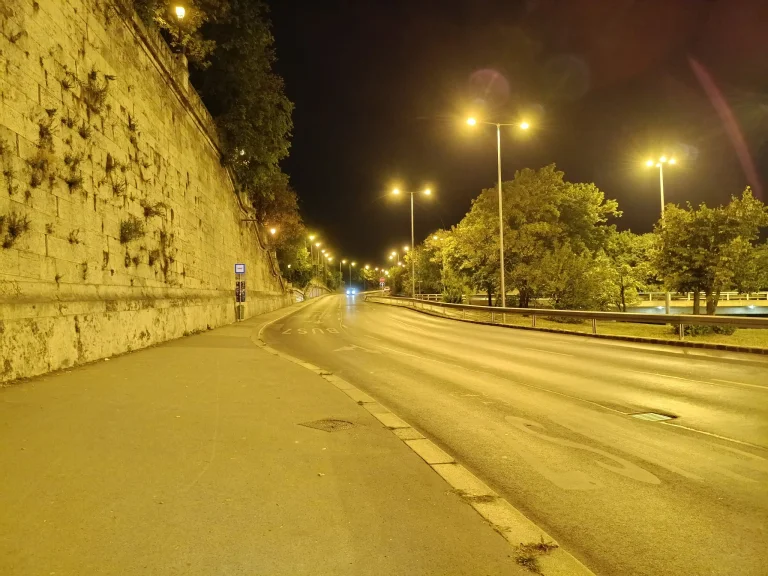 Prueba 7 del teléfono inteligente Poco M5 Pro 64G