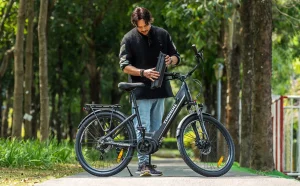 Touroll MA1/MA2 elektromos kerékpárok összehasonlító teszt