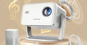 Őszi estékre is ideális a hordozható Magcubic projektor