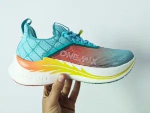 Onemix Light Armor futócipő teszt