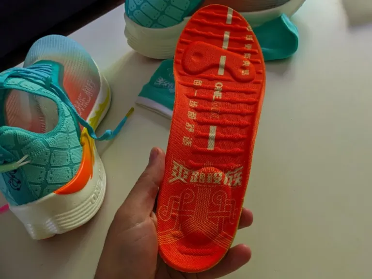 Onemix Light Armor futócipő teszt 23