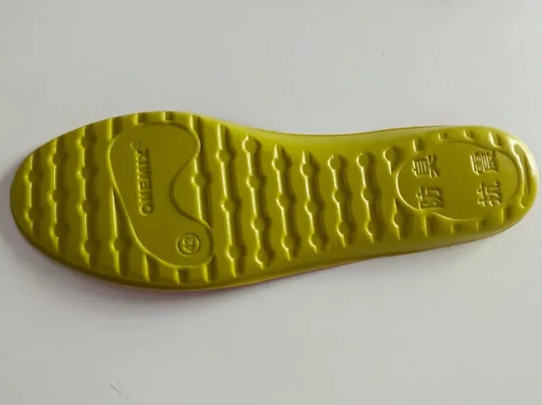 Onemix Light Armor futócipő teszt 17