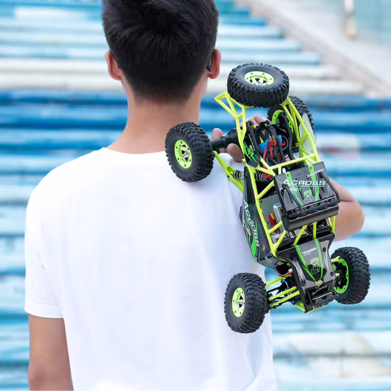 50 km/óra, 22 ezer forintért? A Wltoys RC autó nem viccel 4