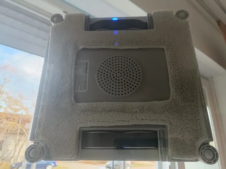 Liectroux S11 ablaktisztító robot teszt 10
