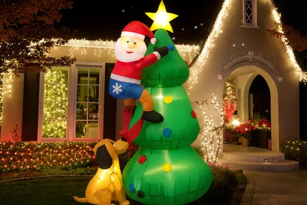 A karácsony túlcsordul: jópofa, LED-es, felfújható figurák 1