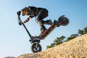 ENGWE Y400: roller szívvel, motor lelkesedéssel