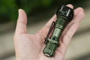 Manker zseblámpa: ha egy lámpád lehet, ez legyen az