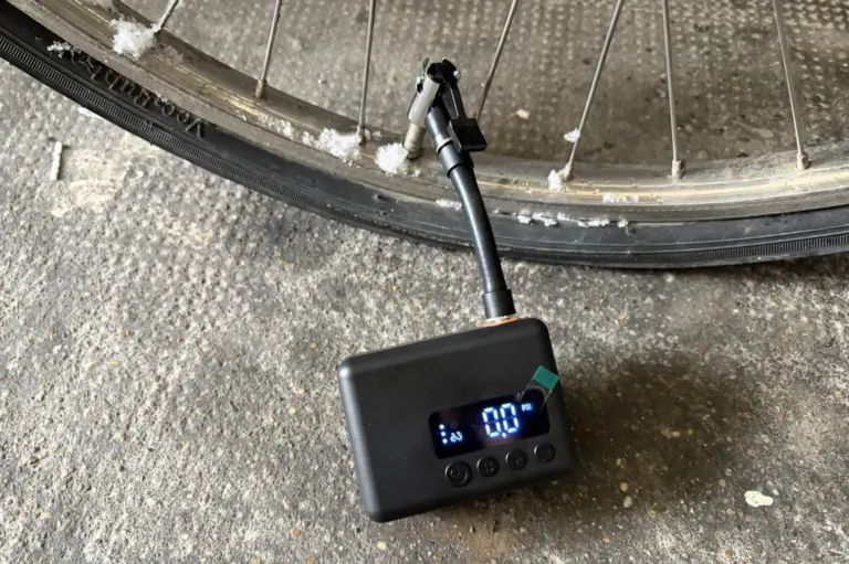 Test de la mini-pompe électrique LAOTIE Z11 10