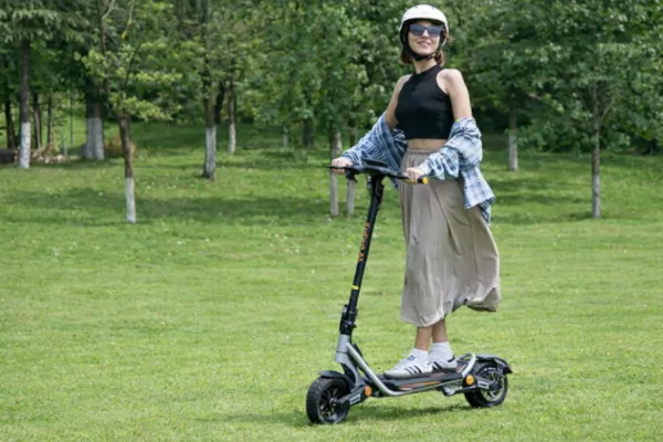 KuKirin A1 e-roller – Az árát látva instant padlót fogtunk 1