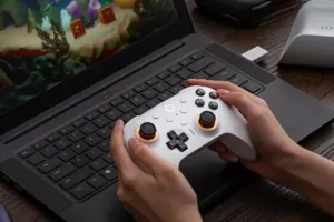 8BitDo Ultimate 2: személyre szabható, halk és halálpontos