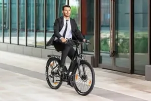 Nem csak sík úton érzi jól magát a Touroll Urbano 3