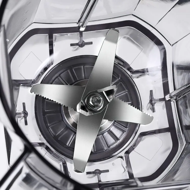 A BlitzHome BH-207C turmixgép zúz, darál és hódít 11