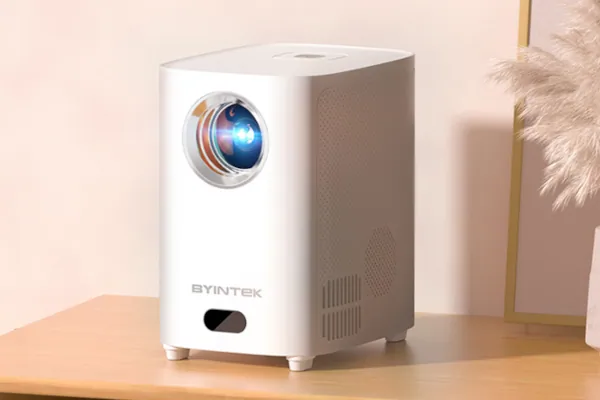 BYINTEK X15 Projector – End of the era of small screens