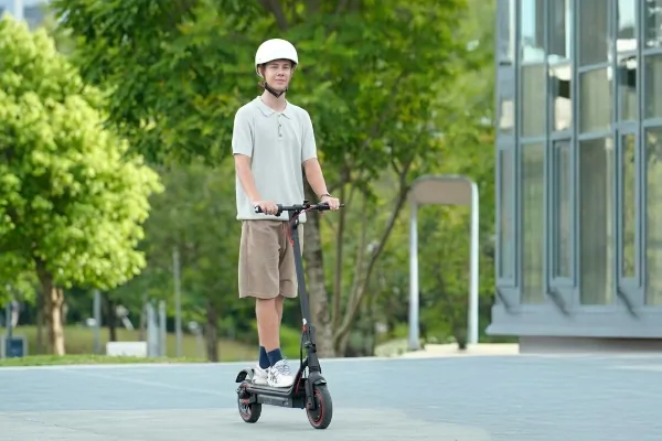 Soha nem volt még ilyen olcsó az iScooter W7 e-roller 1