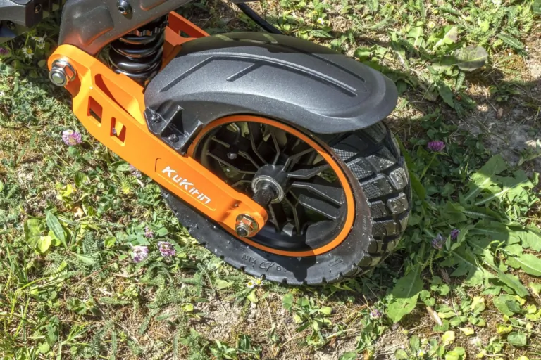 KuKirin G2 Max 2026 elektromos roller teszt 7