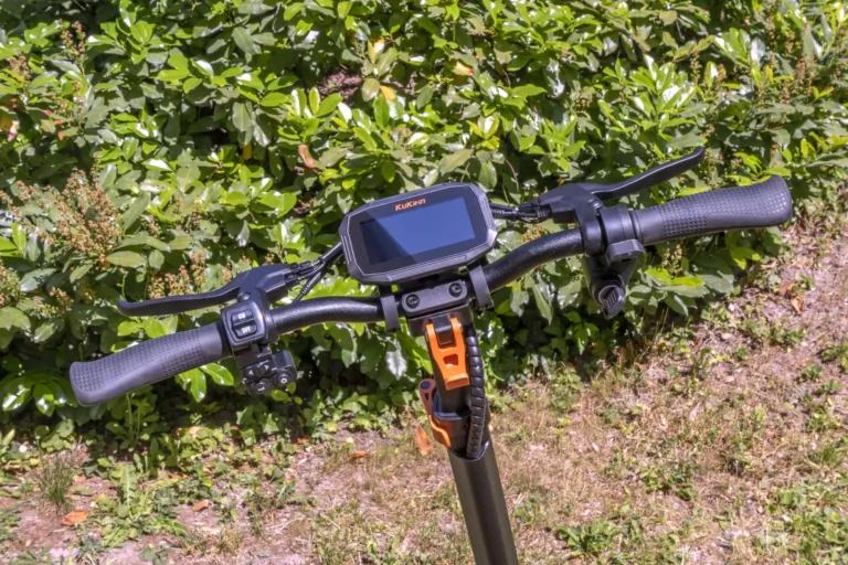 KuKirin G2 Max 2026 elektromos roller teszt 17