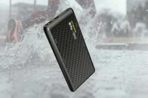A NITECORE NB Plus power bank túléli a kalandjaidat