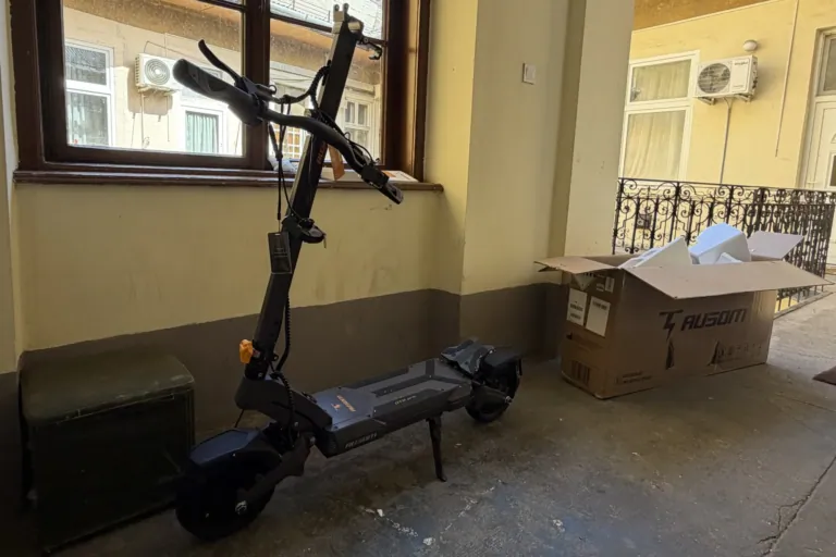 Ausom DT2 Pro kétmotoros e-roller teszt 7