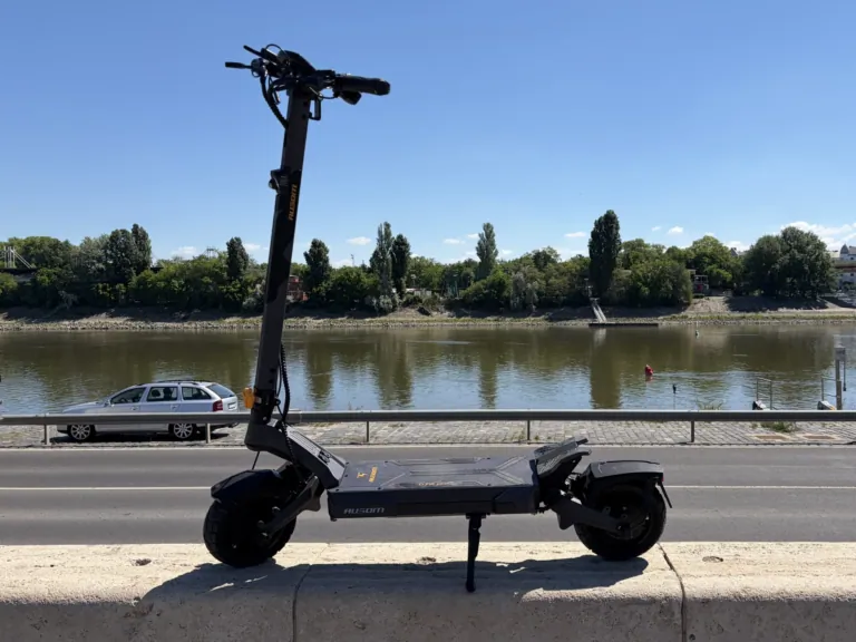 Ausom DT2 Pro kétmotoros e-roller teszt 37