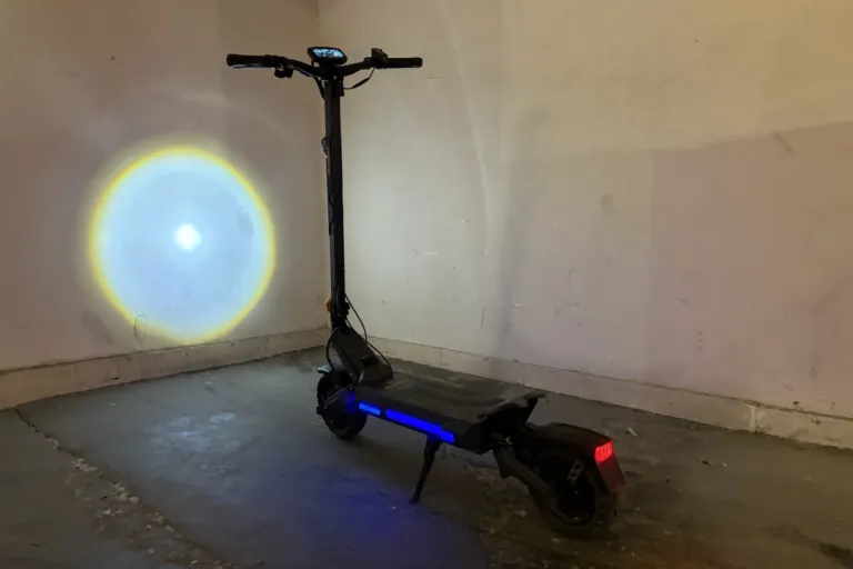 Ausom DT2 Pro kétmotoros e-roller teszt 31