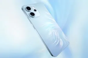 OPPO Reno14 F mobil – Töltő nélkül a világ végére is
