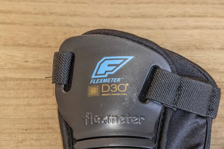 Demon Flexmeter kétoldalas csuklóvédő teszt 13