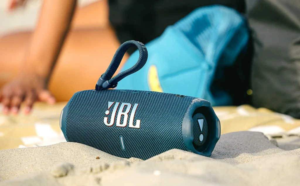 JBL Charge 6 Bluetooth hangszóró teszt 1