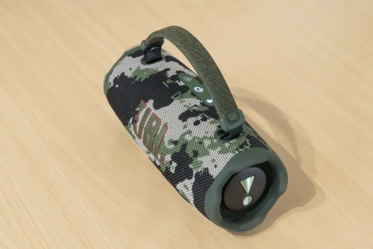 JBL Charge 6 Bluetooth hangszóró teszt 12