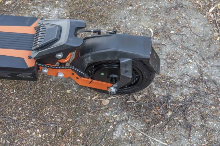 Fynzo T11 elektromos roller teszt 8