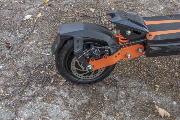 Fynzo T11 elektromos roller teszt 9