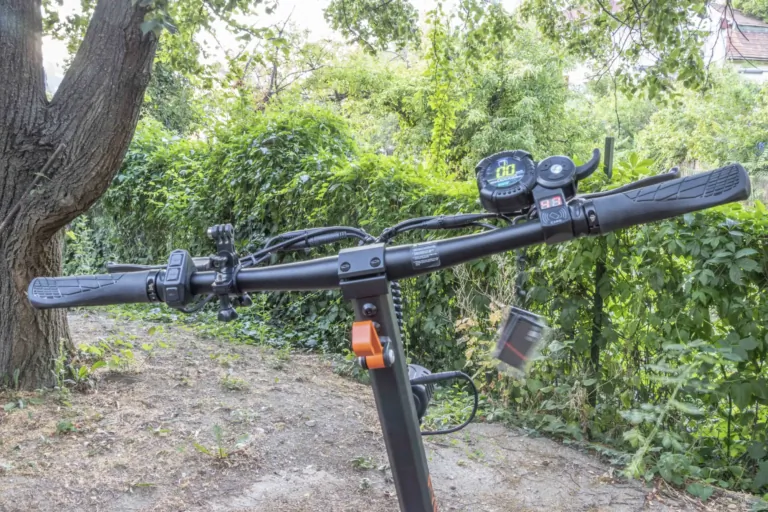 Fynzo T11 elektromos roller teszt 14