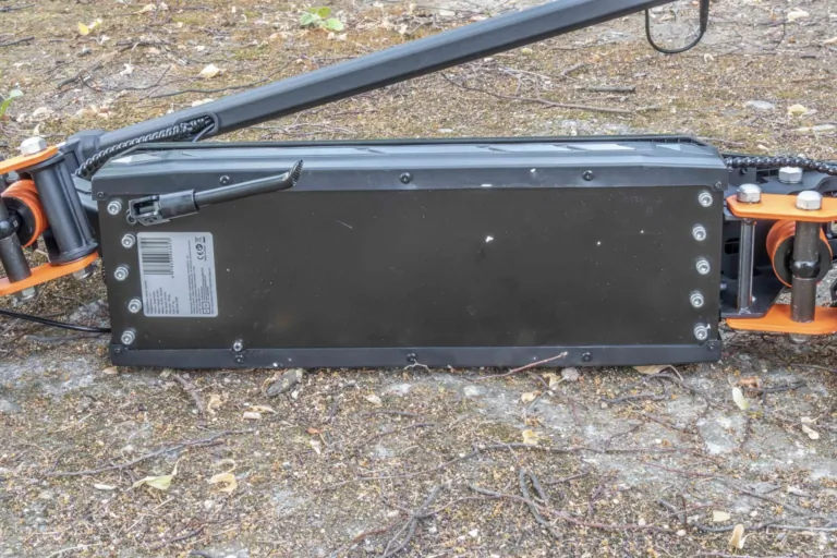Fynzo T11 elektromos roller teszt 25
