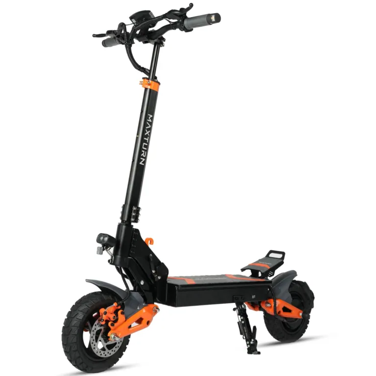 A MAXTURN X1 elektromos roller átírja a közlekedést 3