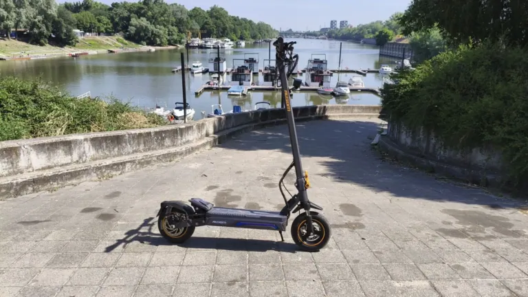 Ausom K20 Pro egymotoros elektromos roller teszt 45