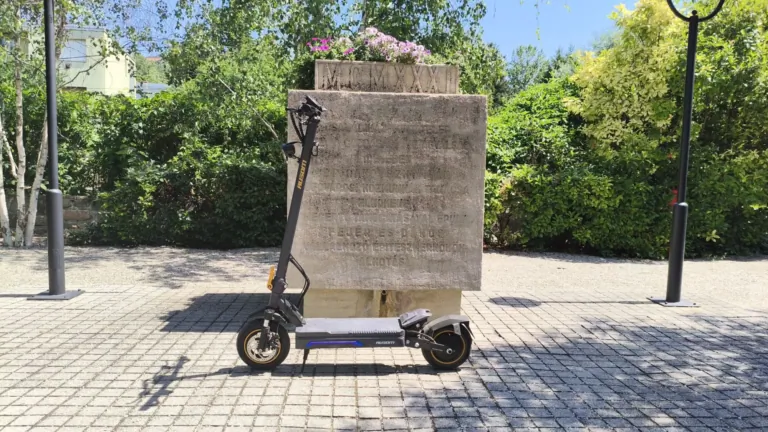 Ausom K20 Pro egymotoros elektromos roller teszt 50