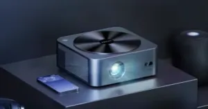 Ultimea Apollo P40: óriási moziélmény a nappalidban