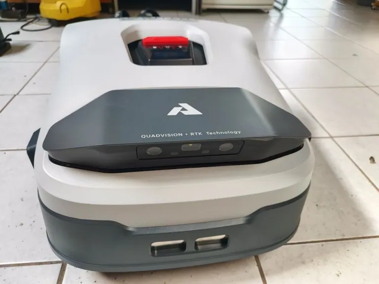 ANTHBOT Genie 800 robotfűnyíró teszt 11