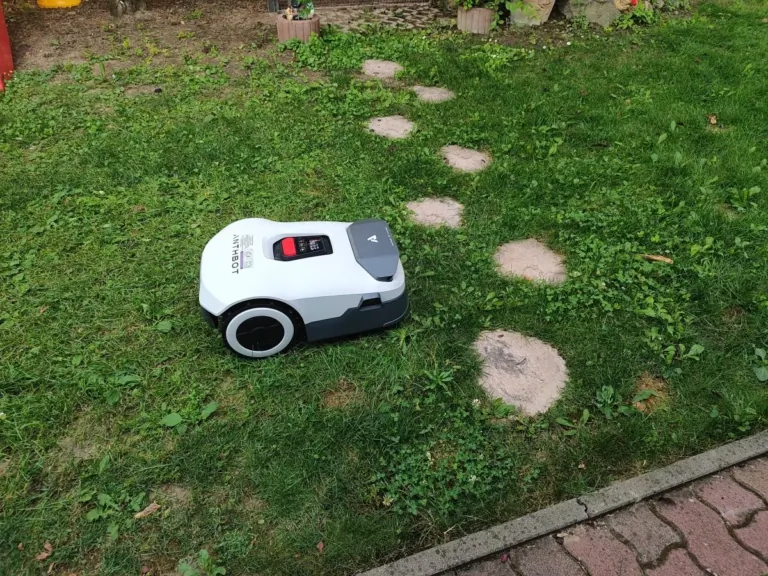 ANTHBOT Genie 800 robotfűnyíró teszt 71