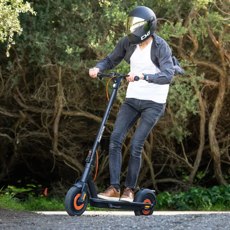 Az Inmotion Climber rollert a szakadó eső sem állítja meg 5
