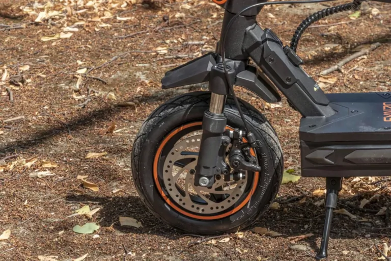 Fynzo S11 elektromos roller teszt 10