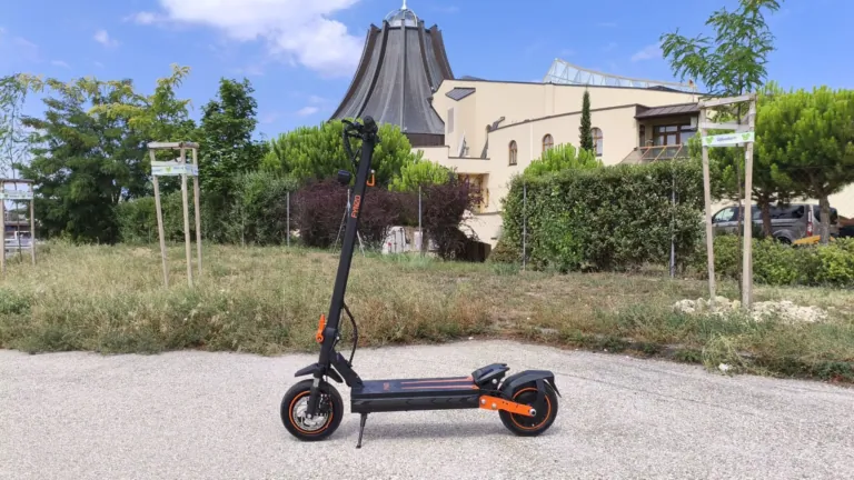 Fynzo S11 elektromos roller teszt 29