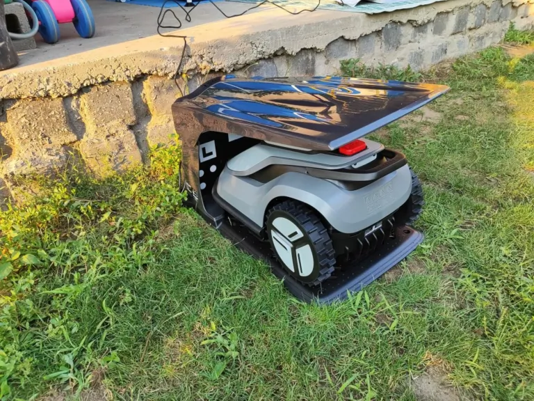 TerraMow V1000 robotfűnyíró teszt 19