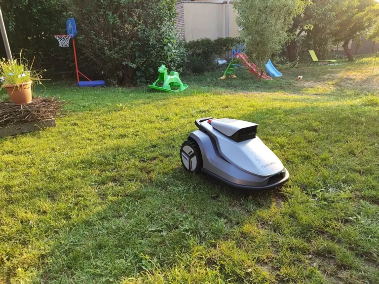 TerraMow V1000 robotfűnyíró teszt 22