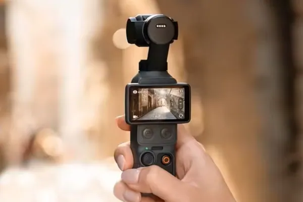 DJI Osmo Pocket 4: zsebkamera, ami filmesnek képzeli magát 1