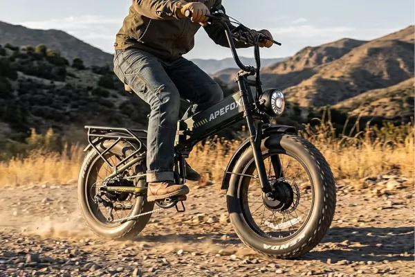 Az APEFOX RH20 dupla motoros e-bike nem ismer lehetetlent 1