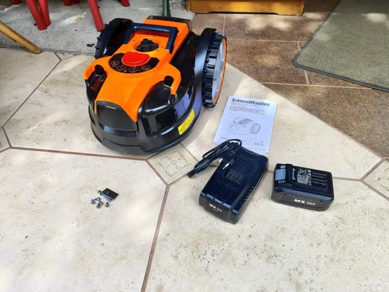 LawnMaster OcuMow DM16-150 robotfűnyíró teszt 5