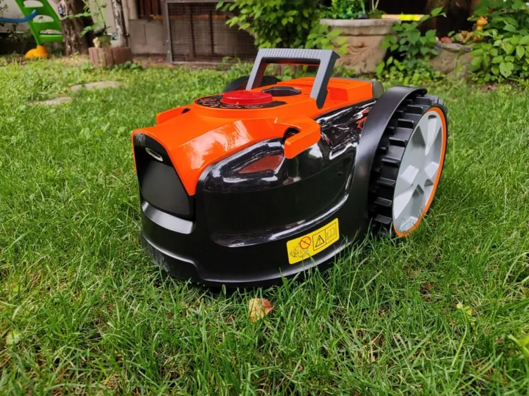 LawnMaster OcuMow DM16-150 robotfűnyíró teszt 11