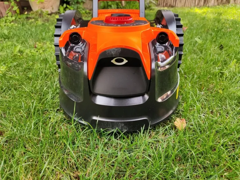 LawnMaster OcuMow DM16-150 robotfűnyíró teszt 15