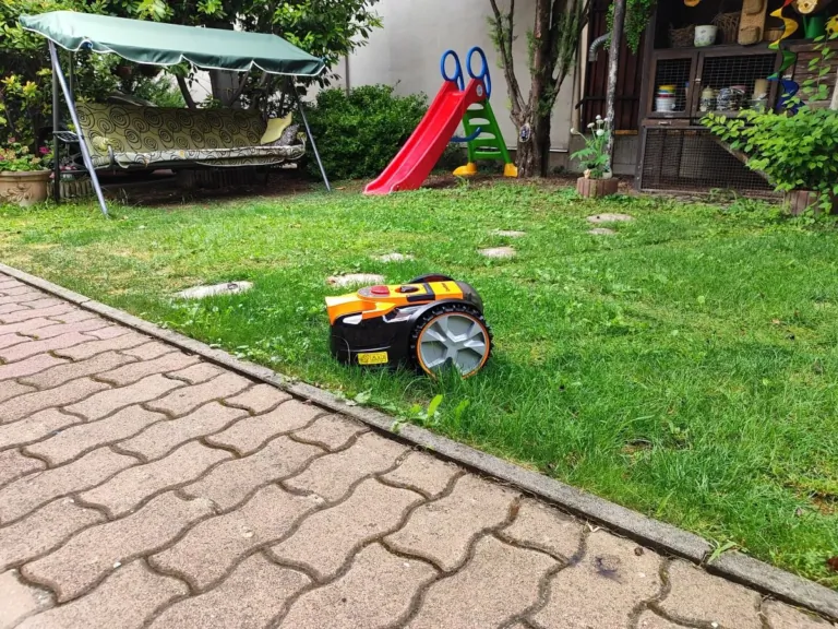 LawnMaster OcuMow DM16-150 robotfűnyíró teszt 25